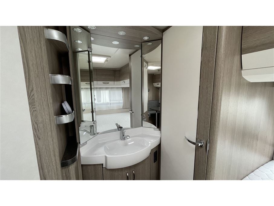Hobby Prestige 720 UKFe